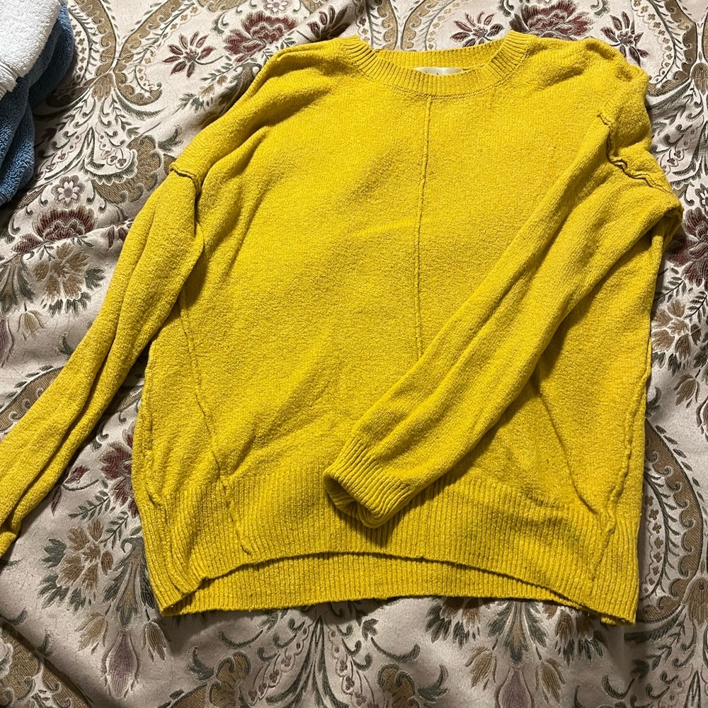 Kaisely small sweater